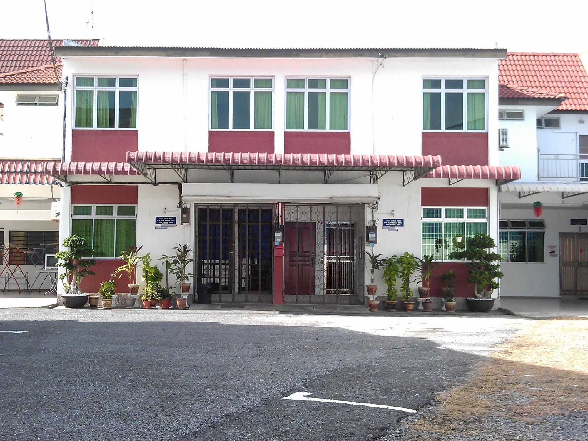Megastar Inn Vacation Stay Kangar Eksteriør bilde